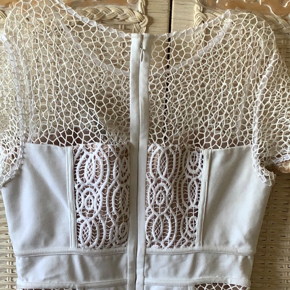 Gorgeous Dress NWT by Anthropologie 🌸🌸🌸💕🌺 - Picture 10 of 14